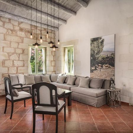 Boutique Villa Petra Amanda Heated Pool Optional Fílippos Esterno foto